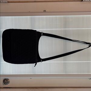 Vera Bradley mailbag style crossbody